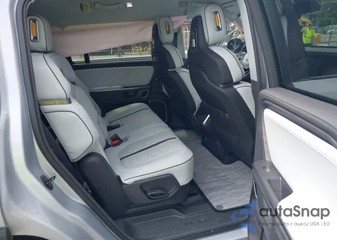 2023 Rivian R1S Adventure z USA, uszkodzony, nr VIN 7PDSGABAXPN018754